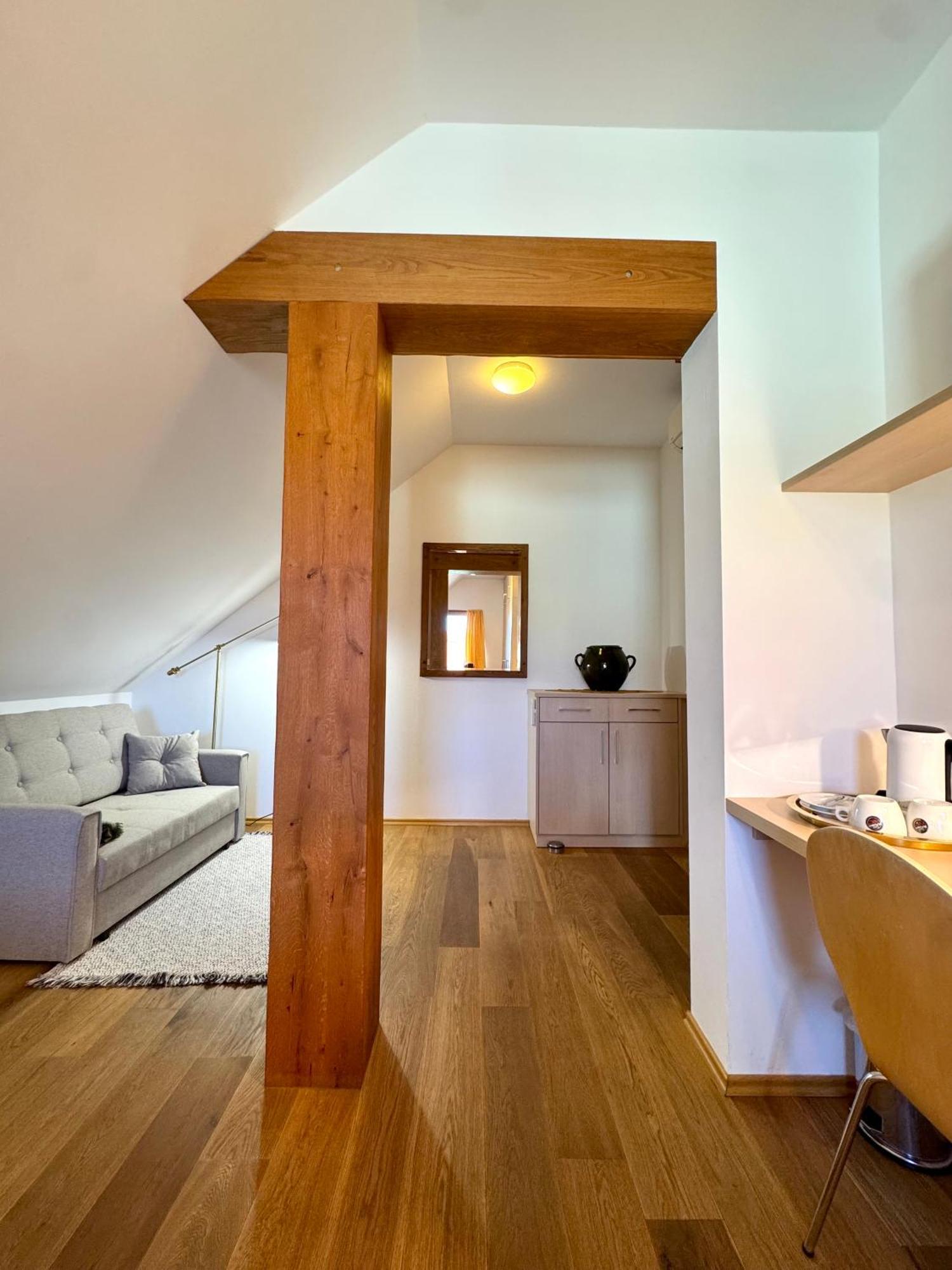 Guest House Domacija Krnc Hrib pri Hinjah Εξωτερικό φωτογραφία