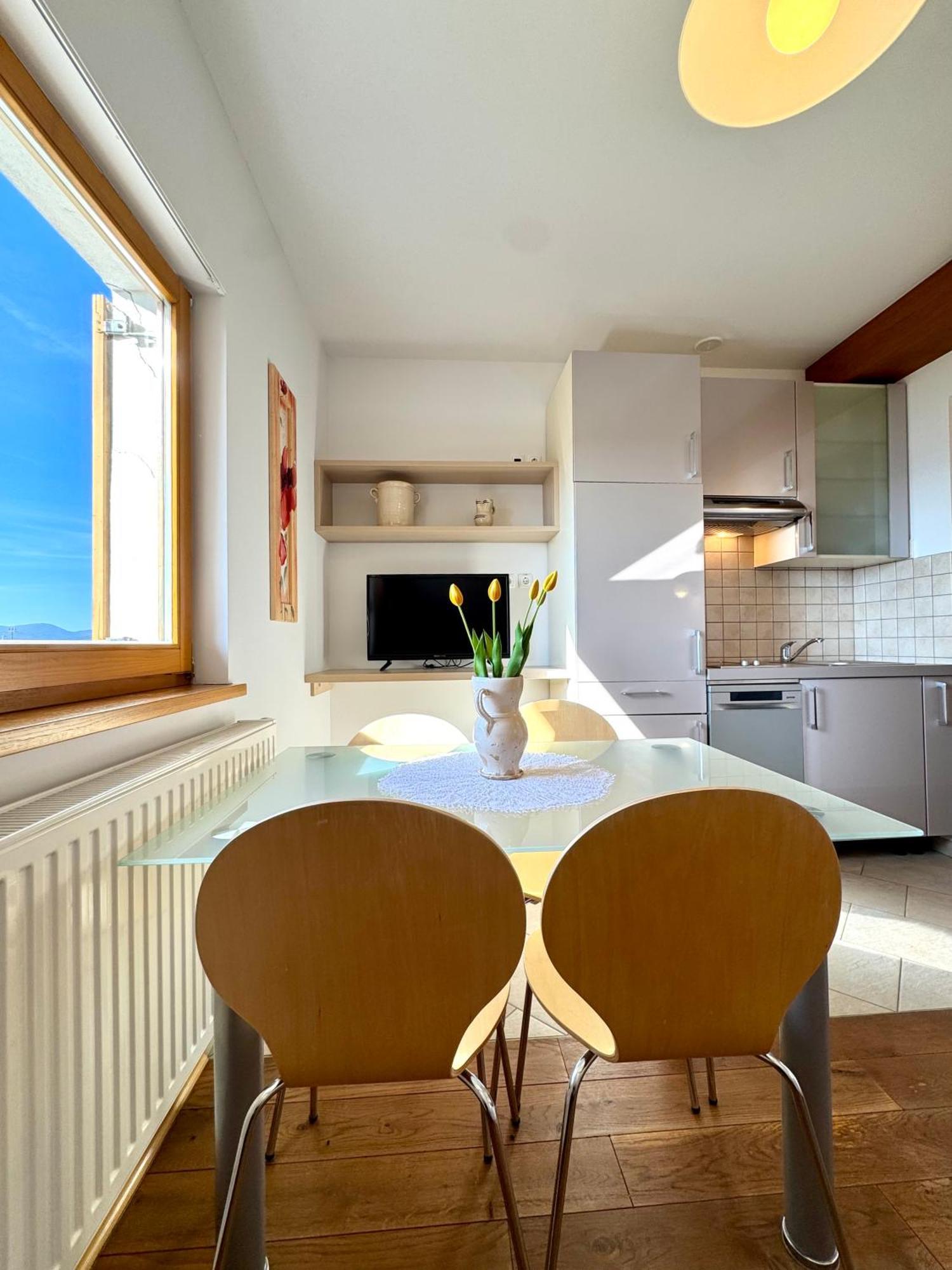 Guest House Domacija Krnc Hrib pri Hinjah Εξωτερικό φωτογραφία